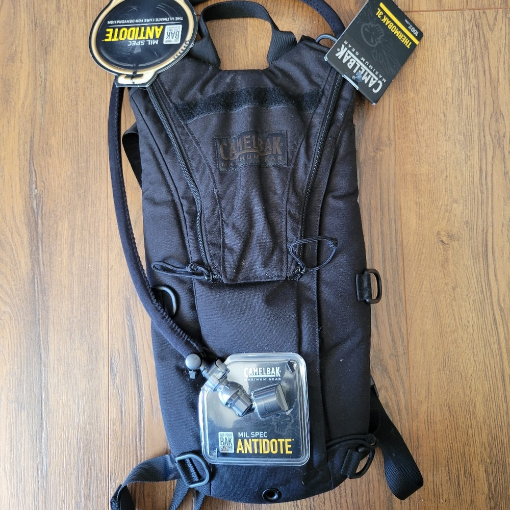 Mil spec camelbak waterpack